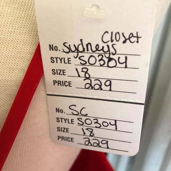 Plus size 18 ruby red homecoming dress - Picture 10 of 10